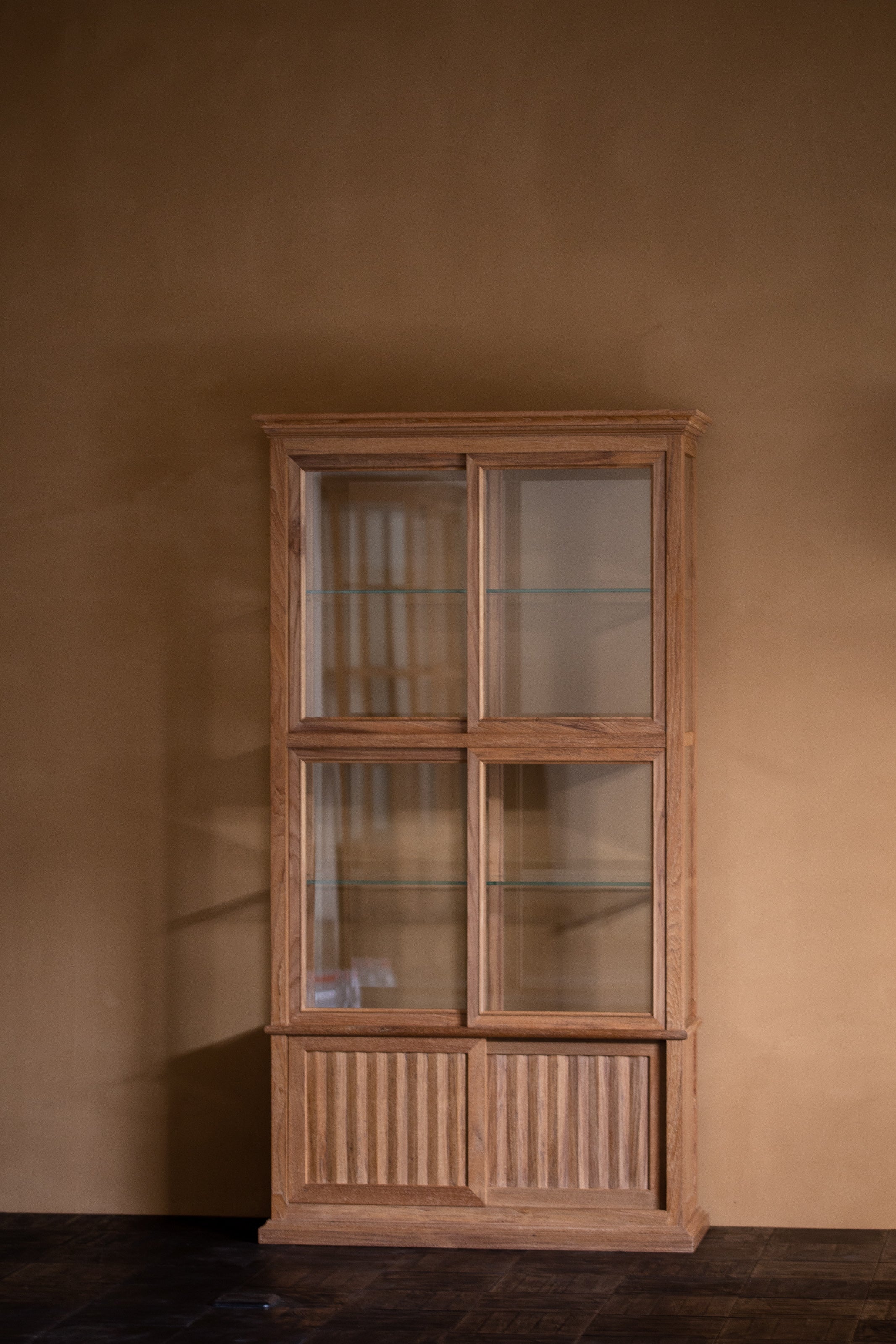 WMS™ Foothill Cabinet